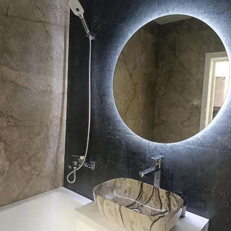 Apartament ашан автовокзал стрийська Lwów