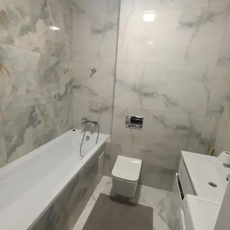 ашан автовокзал стрийська * Lwów