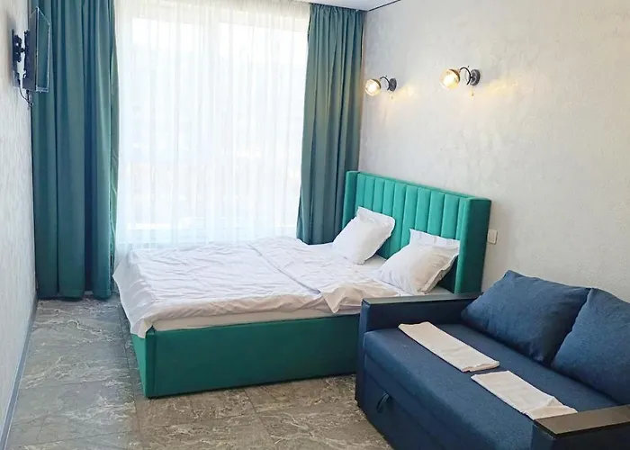 ашан автовокзал стрийська Апартаменты *