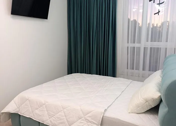 ашан автовокзал стрийська Апартаменты *